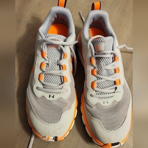New ~ Under Armour Shoes